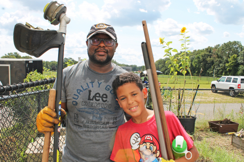 volunteers for 9/11 day of service